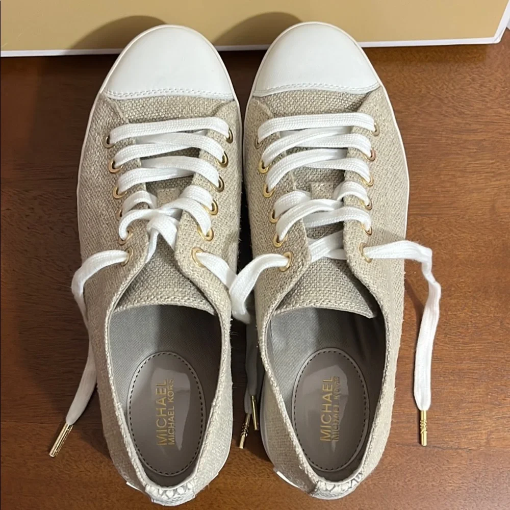 Michael Kors Platform Sneakers (Size: 6.5) NWOT - Picture 4 of 7